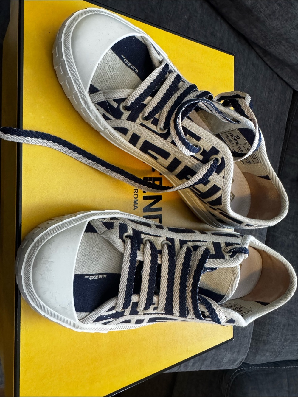 Fendi Domino Sneaker Box Label in Yellow and White